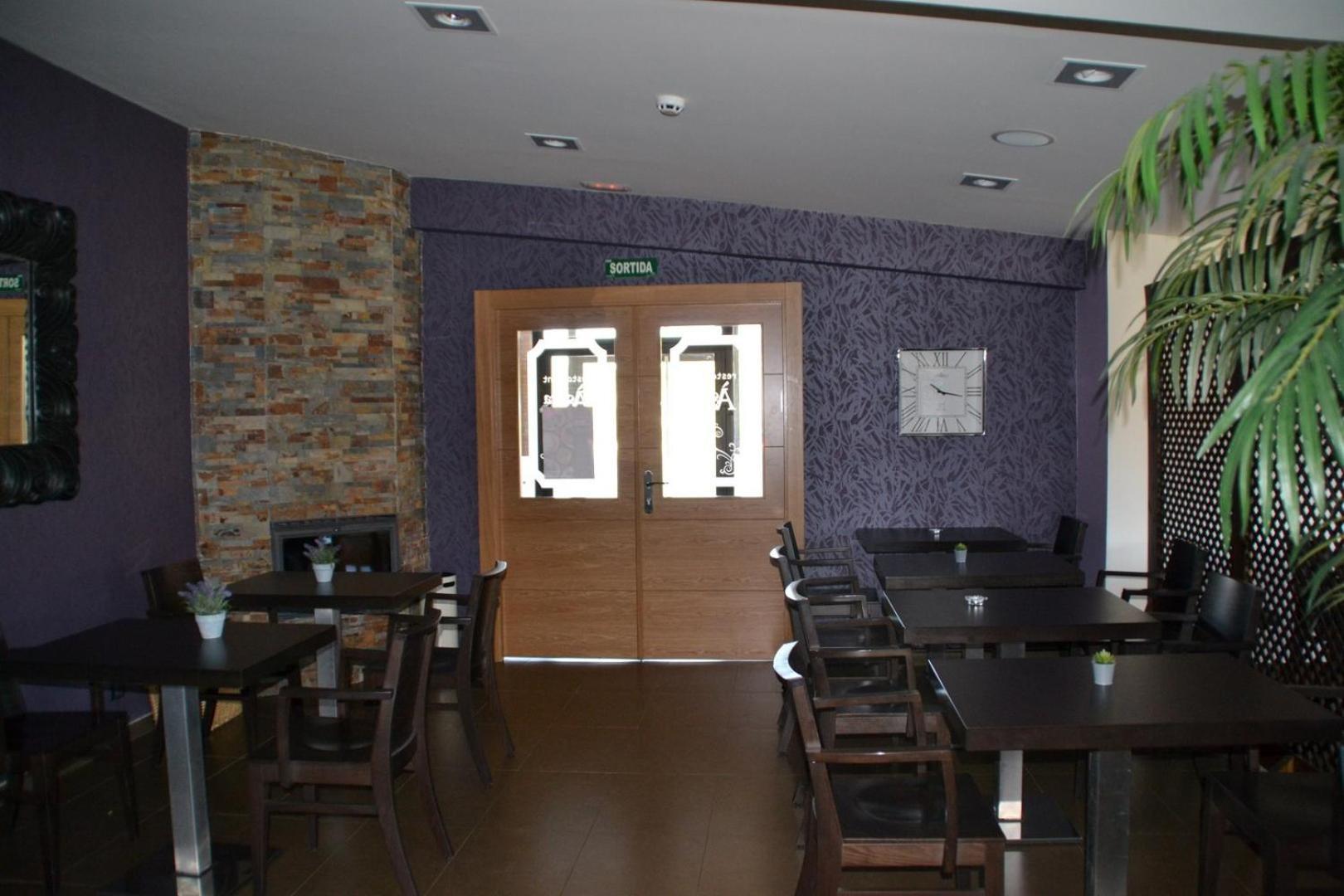 Hotel Vilar Riu De Baix Flix Exterior photo